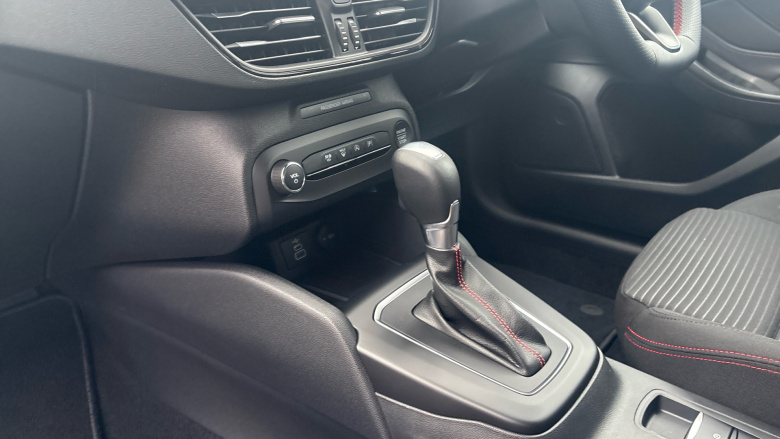 Ford Focus 1.0 EcoBoost Hybrid mHEV 155 ST-Line 5dr Auto Petrol Hatchback